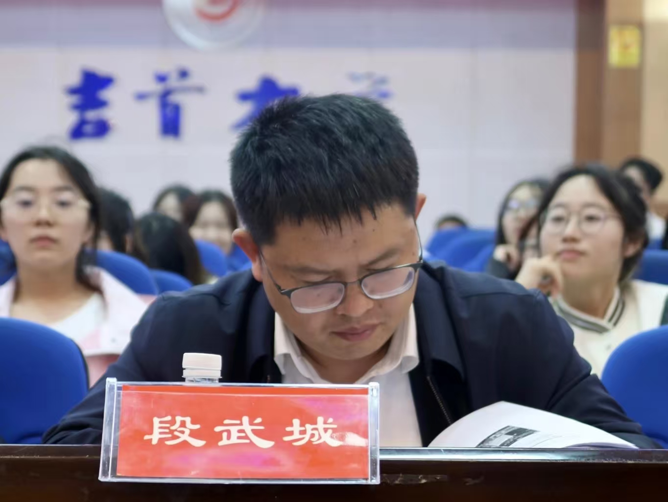 微信图片_20251018192338_476_46.jpg