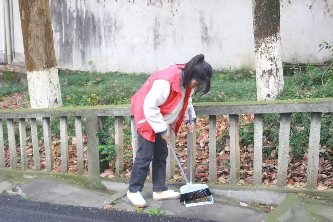 微信图片_20251022121929_736_2.jpg